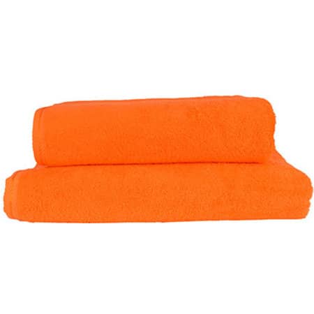 Badehandtuch mit starken Trocknungseigenschaften in Bright Orange von A&R (Artnum: AR036